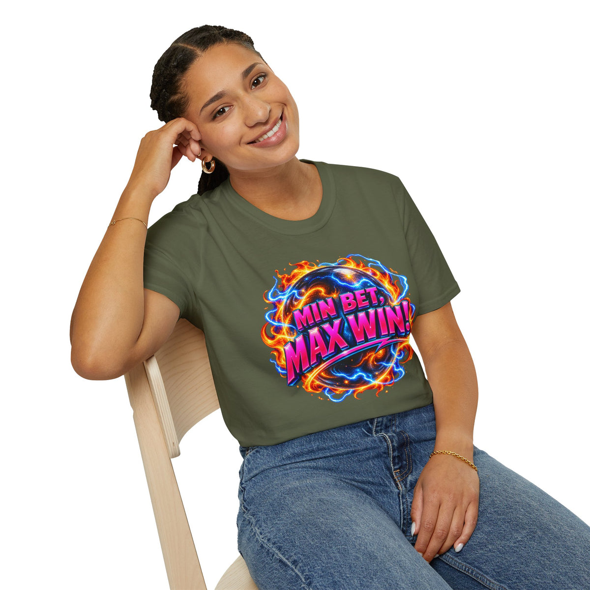 MIN BET, MAX WIN! - T-Shirt